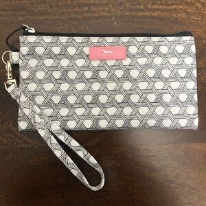🎄5/$50🎄New! Scout Kate Wristlet
